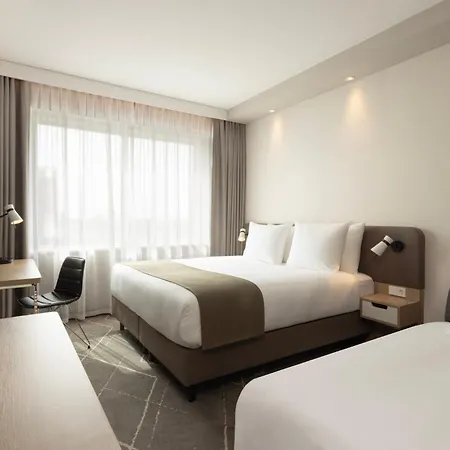- Airport By Ihg Hotel 4*