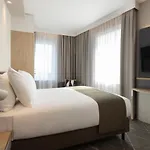- Airport By Ihg 4* 埃因霍温
