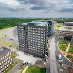 - Airport By Ihg
