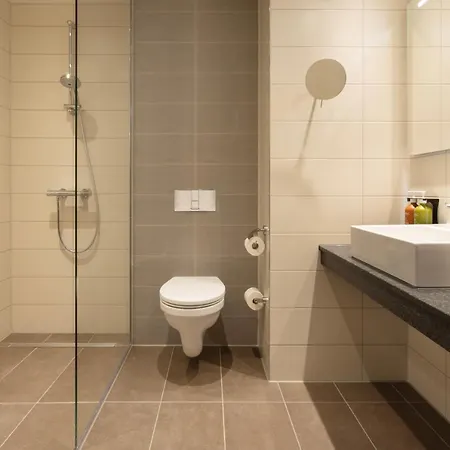 호텔 - Airport By Ihg