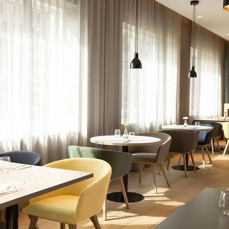 - Airport By Ihg 4*