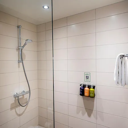 - Airport By Ihg 에인트호번