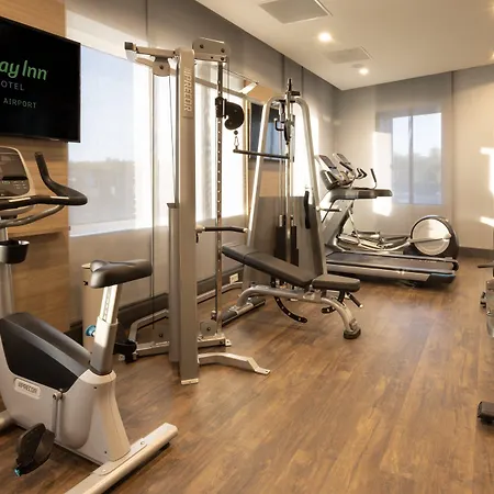 - Airport By Ihg ホテル