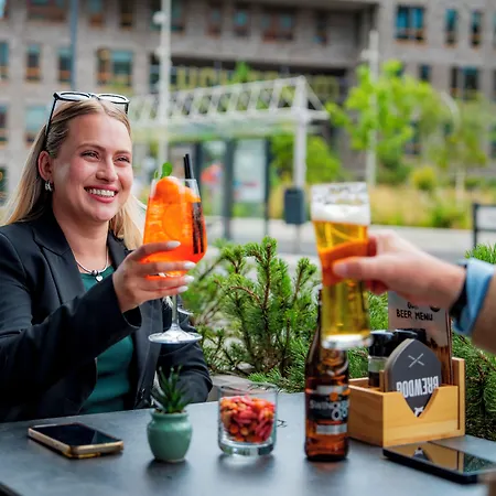 - Airport By Ihg 4* Eindhoven