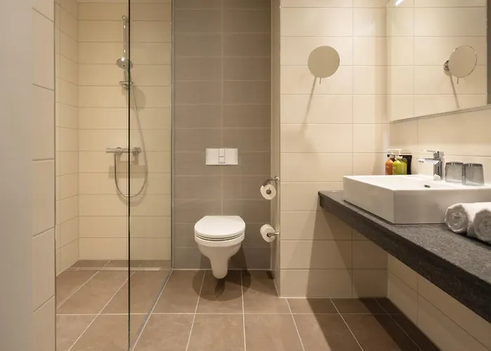 Hotel - Airport By Ihg