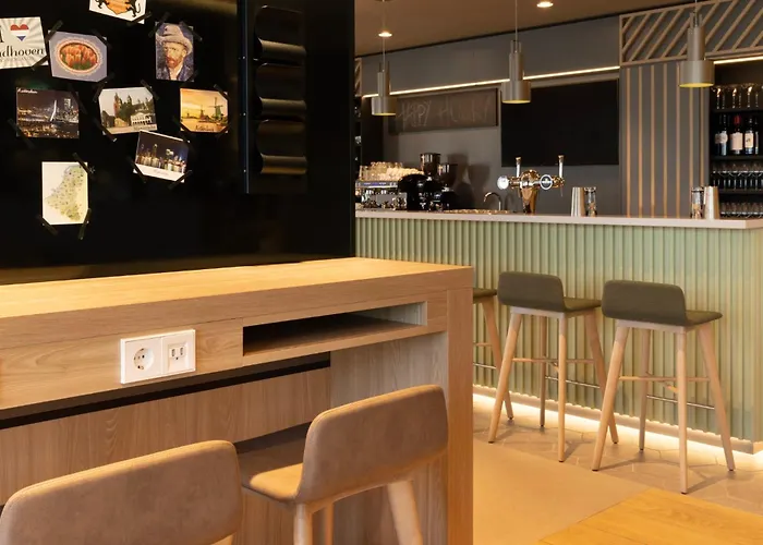 Hotel - Airport By Ihg