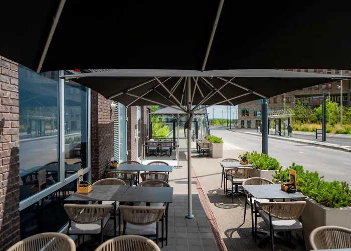 Hotel - Airport By Ihg