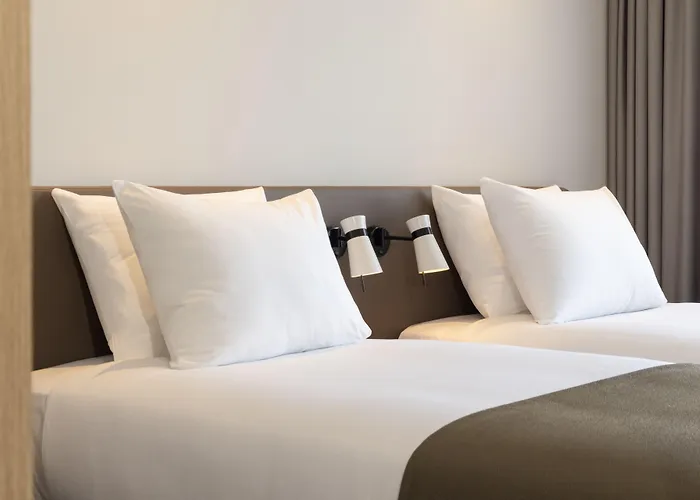 Hotel - Airport By Ihg