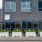 - Airport By Ihg 4* Eindhoven